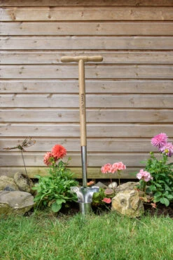 Langstiel Zwiebelpflanzer | Gartengeräte Von Kent &amp; Stowe -Compo Verkäufe 549923 Langstiel Zwiebelpflanzer 881880 ks 1